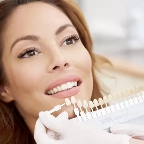 Cosmetic whitesmile home whitening